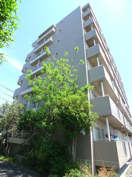 リバ－サイドマキバの物件外観写真