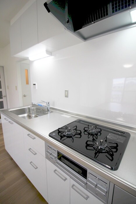 リバ－サイドマキバの物件内観写真