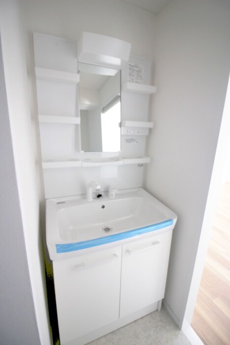 リバ－サイドマキバの物件内観写真