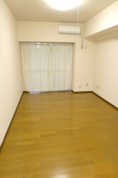 リバ－サイドマキバの物件内観写真