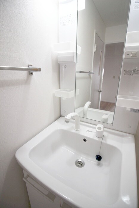 リバ－サイドマキバの物件内観写真