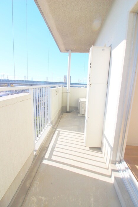 リバ－サイドマキバの物件内観写真