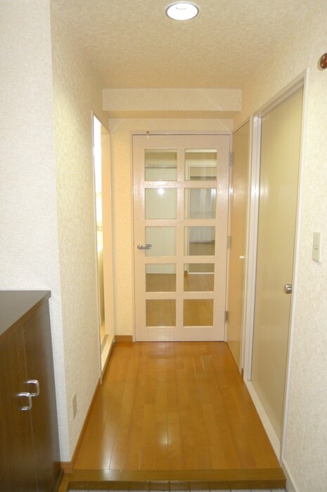 リバ－サイドマキバの物件内観写真