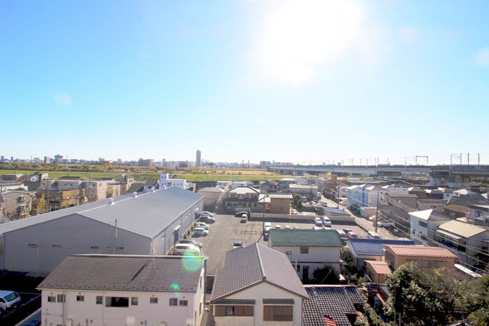 リバ－サイドマキバの物件内観写真