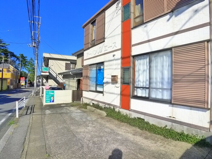 ア－バンエ－スの物件外観写真