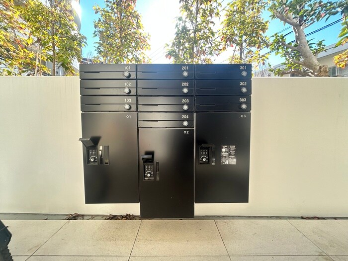 ＨＪ　ＰＬＡＣＥ　Ｋｏｍａｂａの物件外観写真