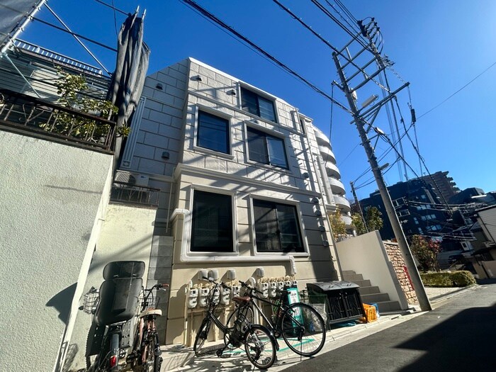 ＨＪ　ＰＬＡＣＥ　Ｋｏｍａｂａの物件外観写真