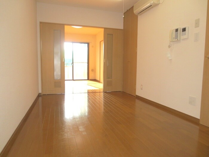 カーサ．プリモの物件内観写真