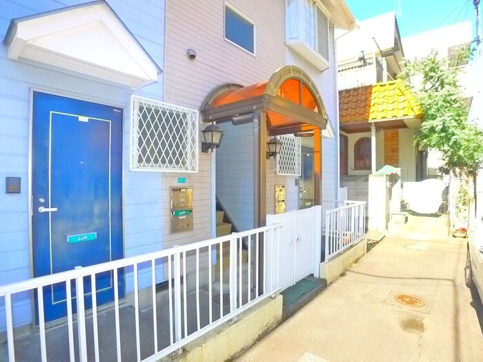 エクセレントハイツ新小岩の物件外観写真