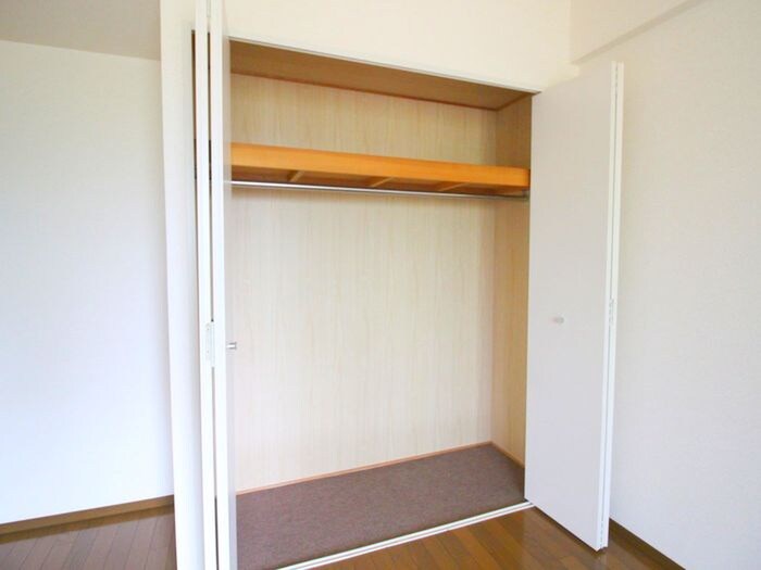 鴻巣東ハイツの物件内観写真