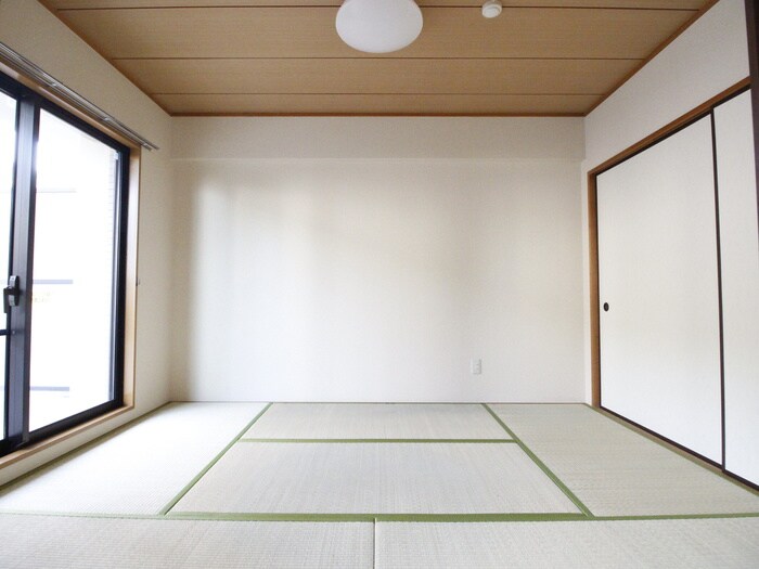 鴻巣東ハイツの物件内観写真