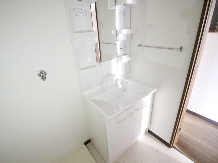 鴻巣東ハイツの物件内観写真