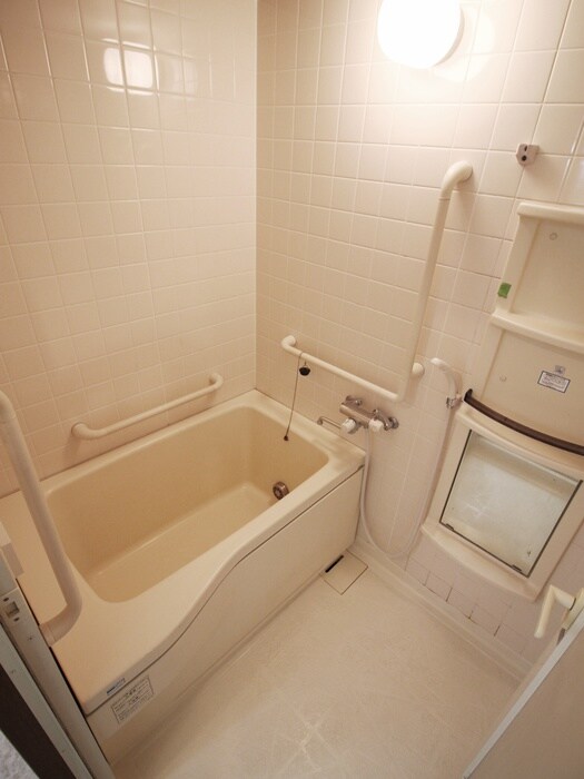 ラ・ポ－ル八番館の物件内観写真