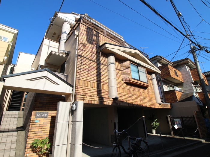 フェリス中野の物件外観写真