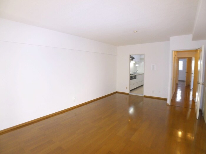 ＬＥＯ拾八番館の物件内観写真