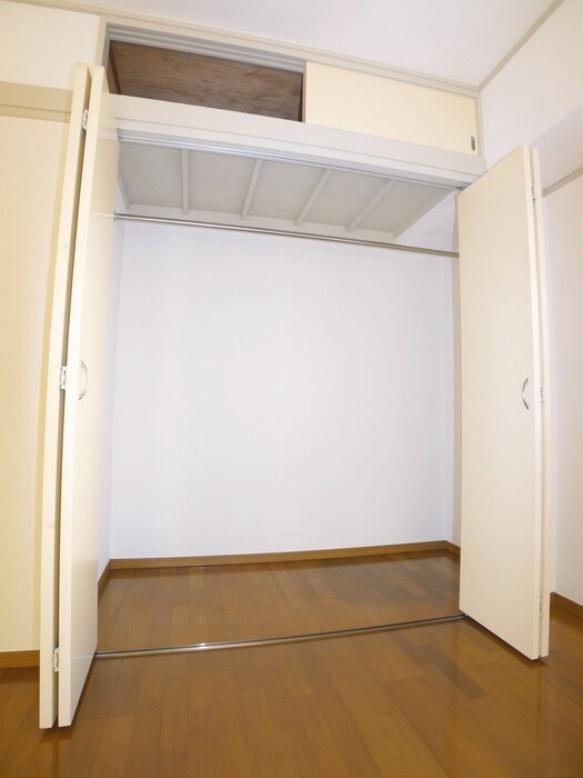 ＬＥＯ拾八番館の物件内観写真