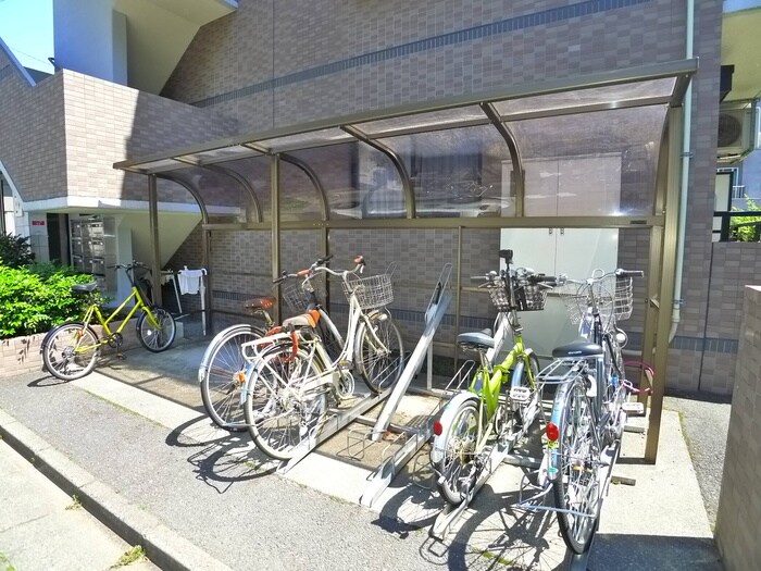 プレステ－ジ２４の物件外観写真