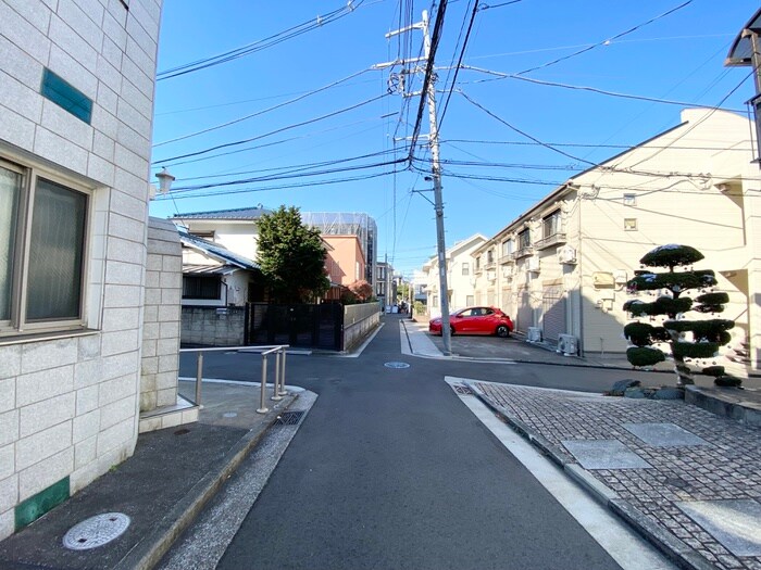 エレーナの物件外観写真