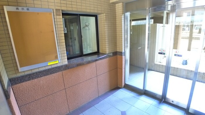 ﾐﾘｵﾝｽﾃｰｼﾞ西早稲田壱番館の物件外観写真