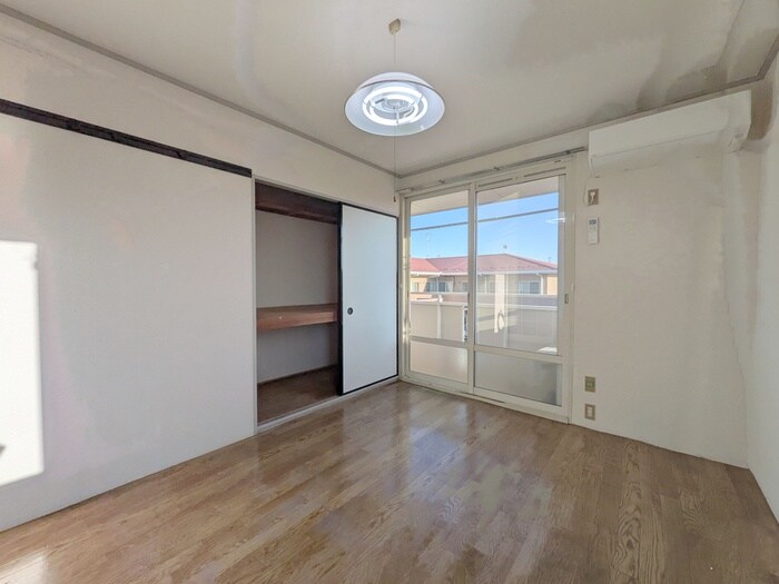 シズハイツサカエの物件内観写真