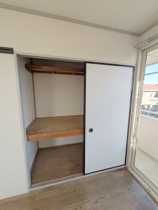 シズハイツサカエの物件内観写真