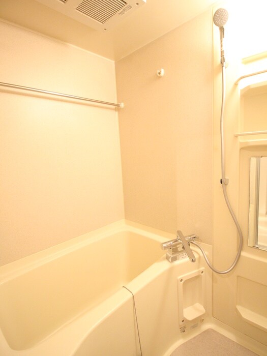 コンフォリア芝公園の物件内観写真