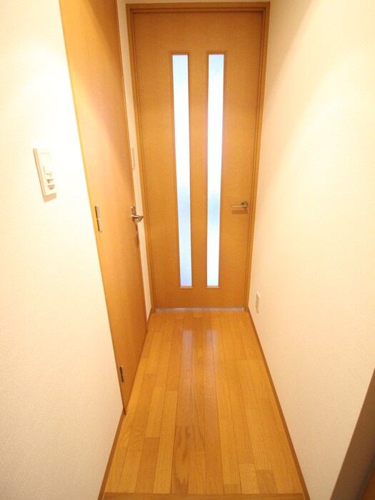 コンフォリア芝公園の物件内観写真