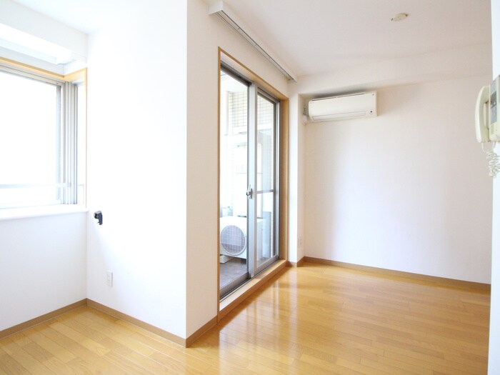 コンフォリア芝公園の物件内観写真