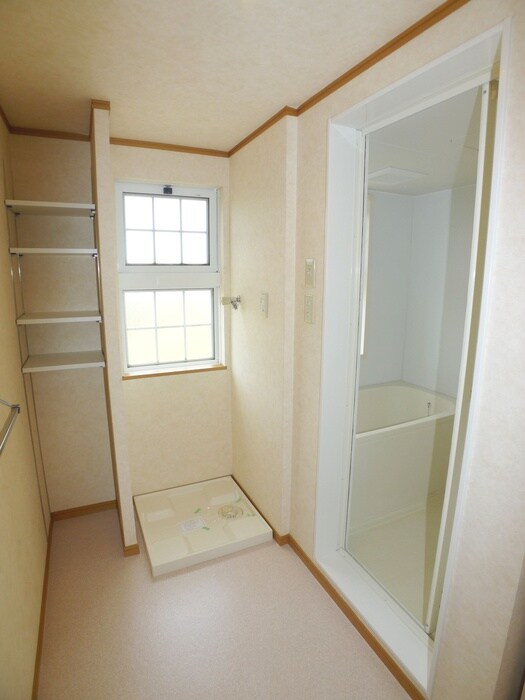 サンストリ－ムの物件内観写真