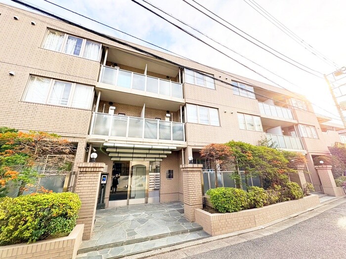 レジディア世田谷若林の物件外観写真