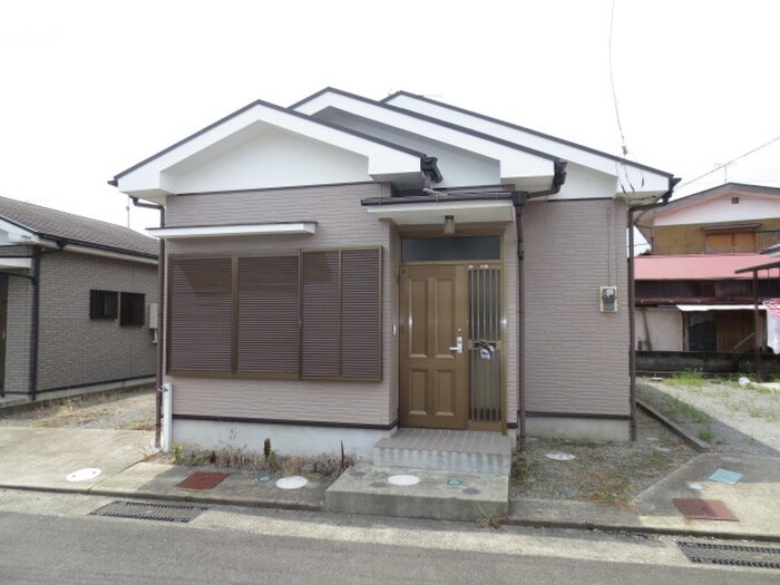 飯田岡貸家Ｇ棟の物件外観写真