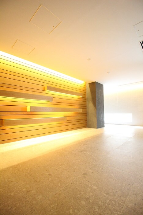 シーズンフラッツ柿の木坂の物件外観写真