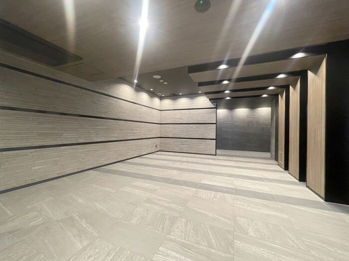 アヴァンカーサ町屋の物件外観写真