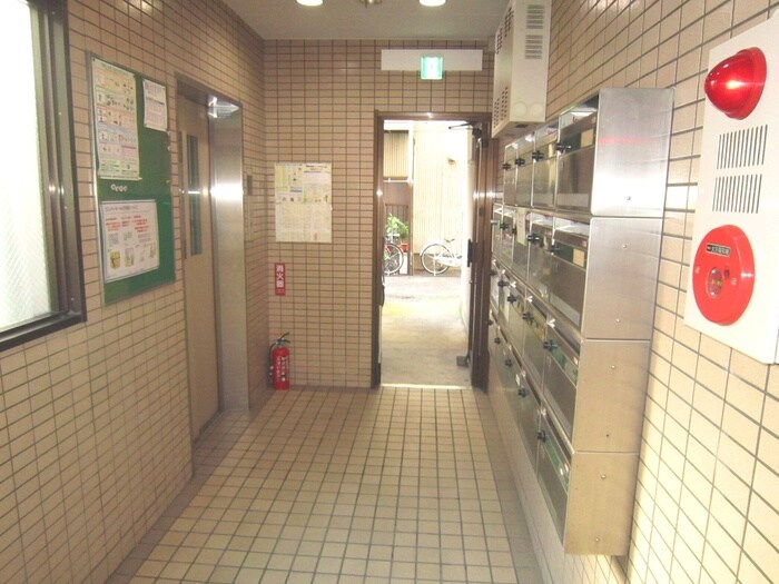 ルミナスの物件外観写真