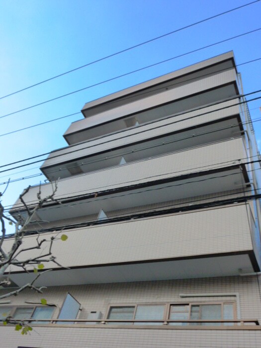 ルミナスの物件外観写真