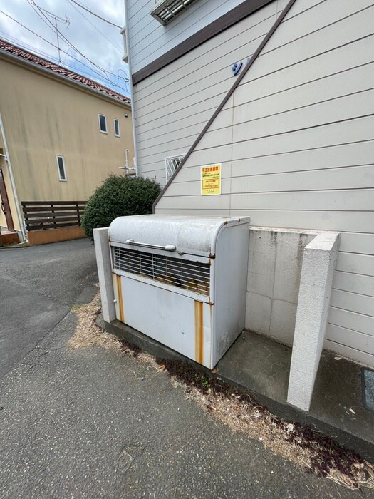 シャロンフラッツの物件外観写真