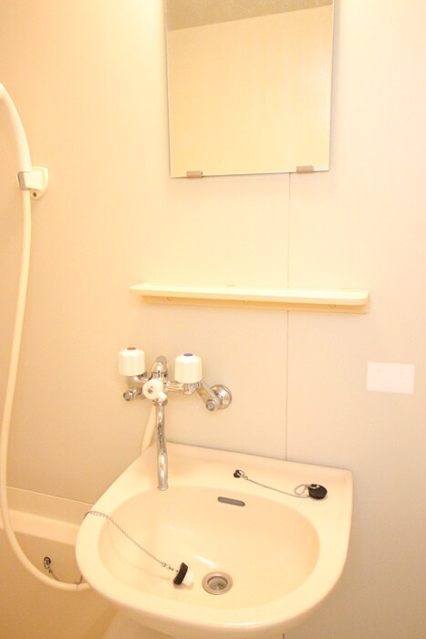 ＷＩＮ小谷田２の物件内観写真