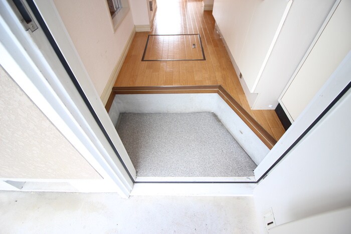 ＷＩＮ小谷田２の物件内観写真