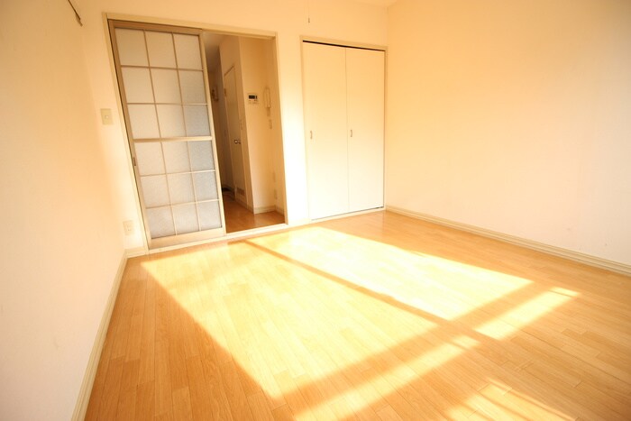 ＷＩＮ小谷田２の物件内観写真