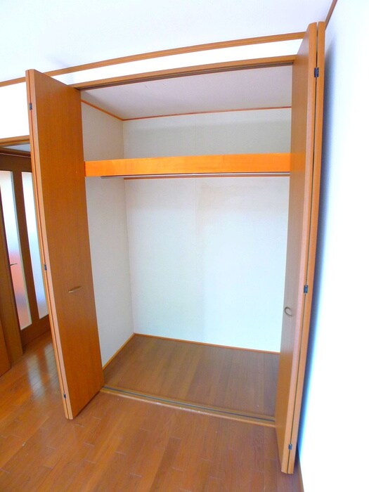 メゾン・ラフィーネⅡの物件内観写真