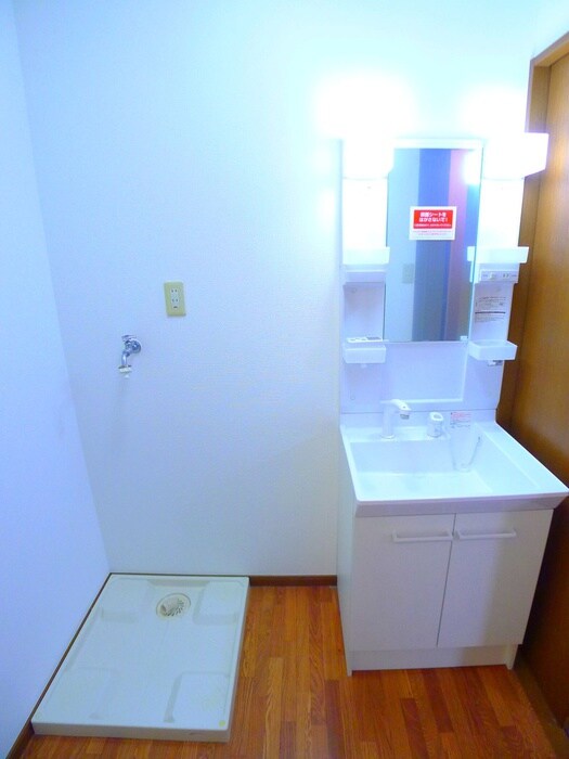 メゾン・ラフィーネⅡの物件内観写真