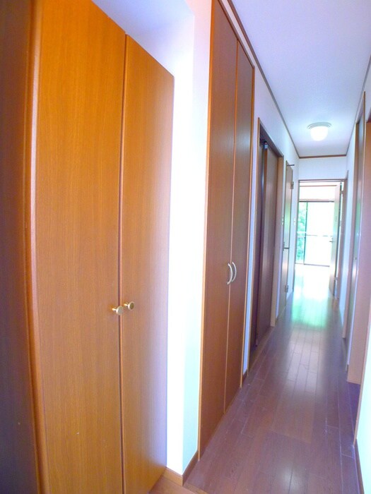 メゾン・ラフィーネⅡの物件内観写真