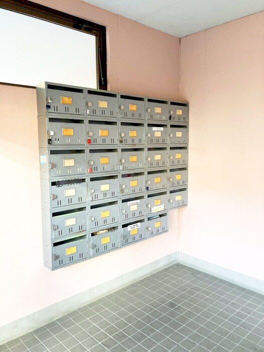 シャルマン草加Ⅱの物件外観写真