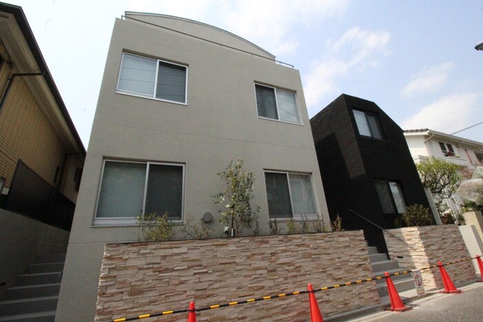 フリーダム315の物件外観写真