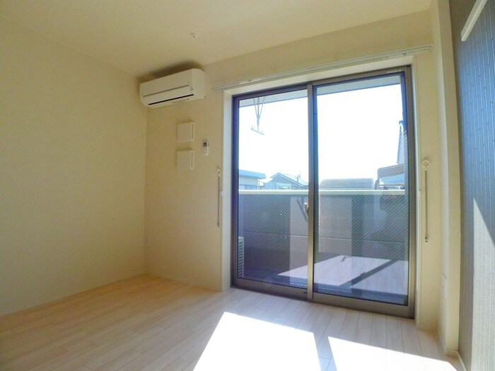 Ｒｅ－Ｃｈｉ　１ｓｔの物件内観写真