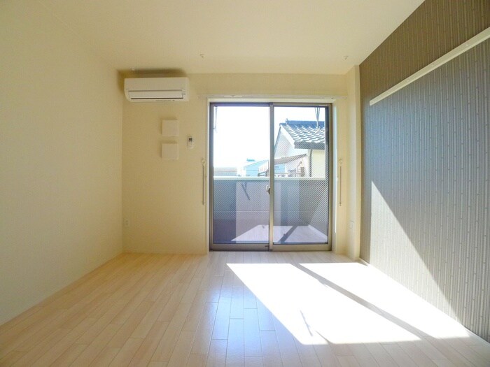 Ｒｅ－Ｃｈｉ　１ｓｔの物件内観写真