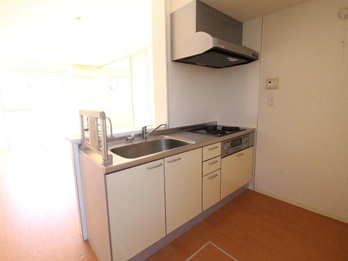 ルミエールB棟の物件内観写真