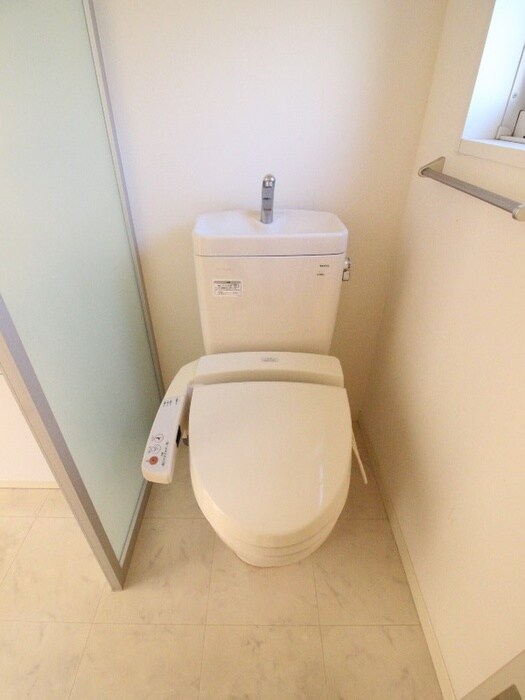 ルミエールB棟の物件内観写真