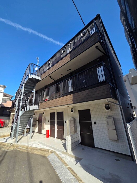 ミント杉田の物件外観写真