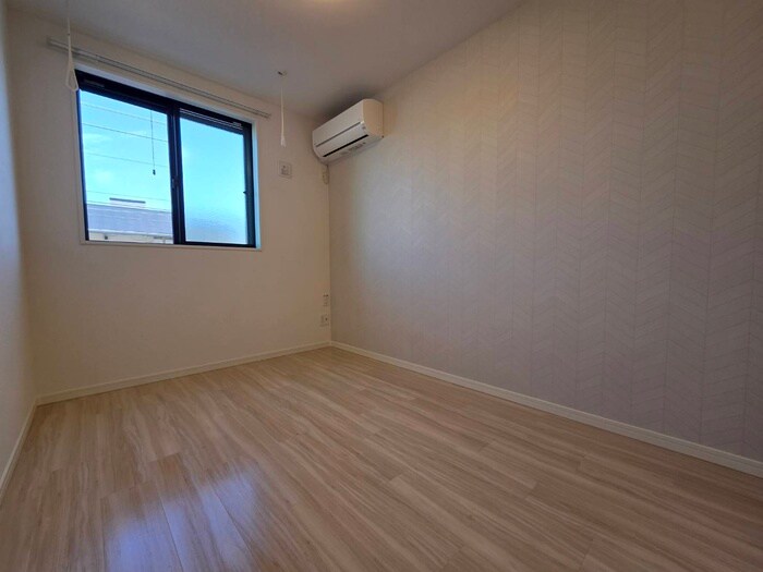 ミント杉田の物件内観写真